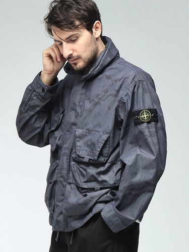 STONE ISLAND (ストーンアイランド) メンズ ジャケット フード収納