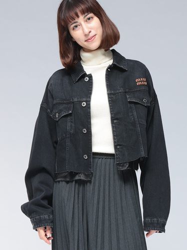 BURBERRY (バーバリー) ナイロン フーデッド パファーコート