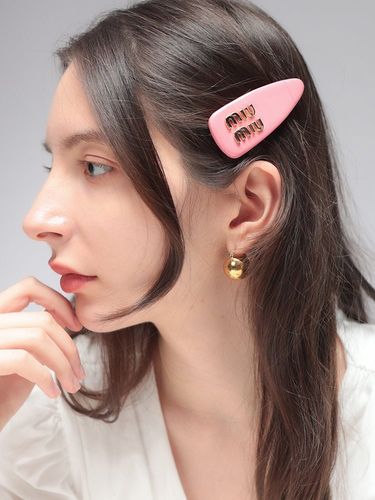 新品 2025SS miumiu エナメルメタル ヘアクリップ 2個セットピンク MIU MIU (ミュウミュウ) レディース ヘアクリップ エナメルメタル ヘア