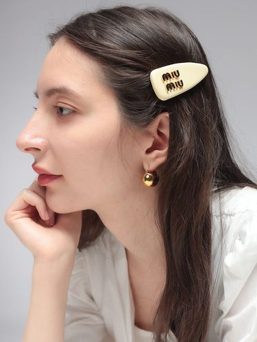 MIU MIU (ミュウミュウ) エナメルメタル ヘアクリップ MIU5IF1472F6T