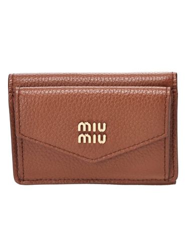 MIU MIU レザーウォレット 二つ折り財布 茶 MIU MIU (ミュウミュウ) マテラッセ レザー 2つ折り 財布