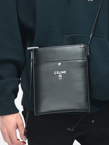 CELINE (セリーヌ) メンズ ショルダーバッグ チャーム付き