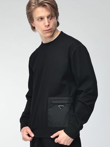 PRADA (プラダ) トライアングル ロゴ プレート クルーネック
