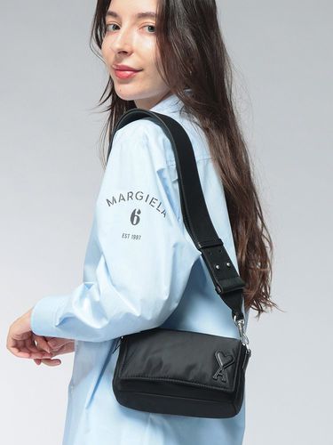 MONCLER (モンクレール) レディース バッグ CARADOC バケットバッグ