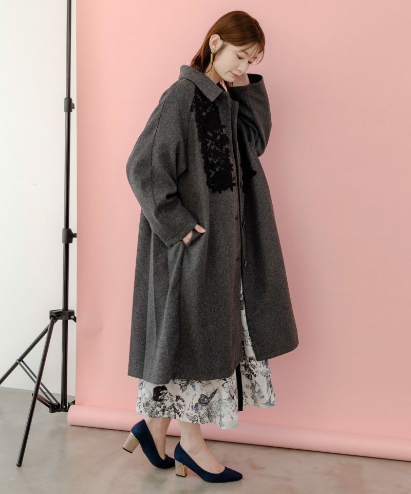 543258：レース貼り付け バックプリーツ切替コートの通販-ScoLar