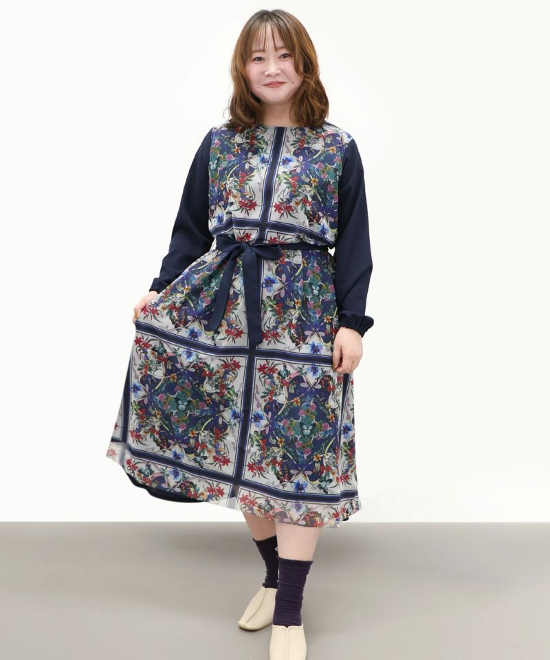 まとめ買いでお得 551211：蝶花スカーフ柄 チュール重ねリボン付きワンピースの ワンピース