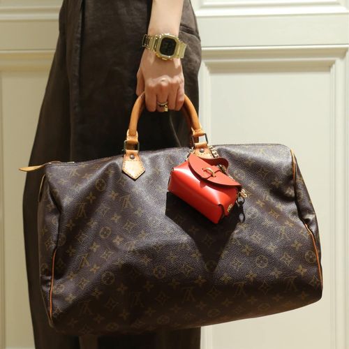 TOD'S_T Timeless フォールドオーバー トップ ショルダーバッグ