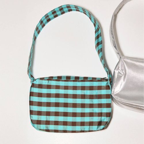 COMING OF AGE BAGUETTE BAG #1008：バッグ（ショルダーバッグ