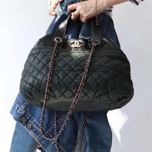 激レア！未使用品★ビンテージ CHANEL★ハンドバッグ 極美 Chanel 1986-1988 Black Satin Mini Classic Square Flap Shoulder Bag