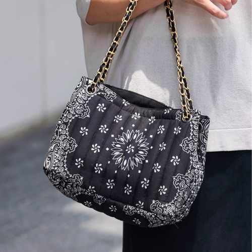 ≪追加≫MALUS/マリュス バンダナキルティングショルダーバッグ