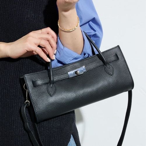 AULENTTI/オウレンティ】バックルツキバゲットバッグ
