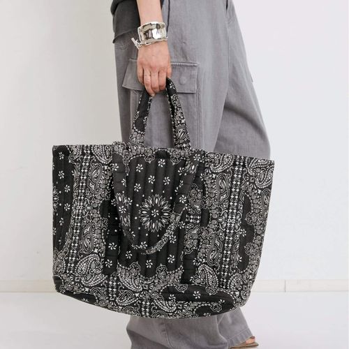 アパルトモン MALUS マリュス Bandana quilting bag MALUS/マリュス】 Bandana quilting big tote（トートバッグ
