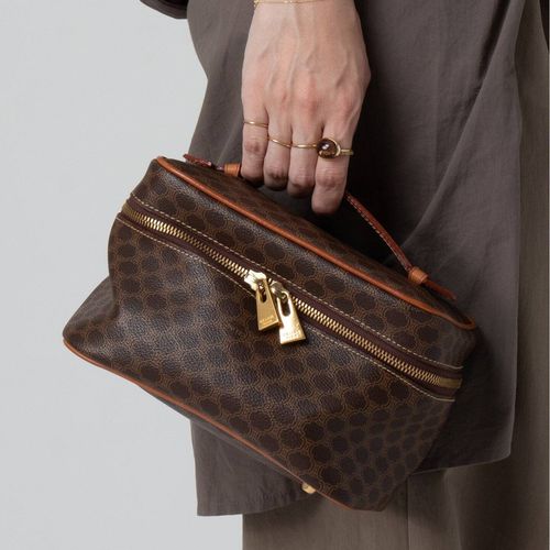 美品 CELINE マカダム柄 ポーチ バニティバッグ VINTAGE CELINE/セリーヌ】macadam バニティバッグ
