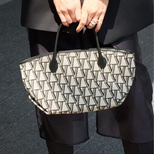 【美品】別注SHIME マルシェ トートバッグ IENA SHIME シィメ 別注MIDI トートバッグ（トートバッグ）｜VERMEIL