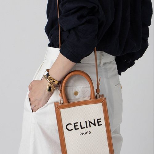 放り出し‼️貴重なCELINEヴィンテージバック ヴィンテージ】CELINEバッグをご紹介！ - チックタックアミュプラザ