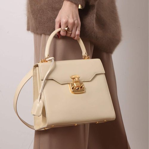 ☆送料無料　✨gucci グッチ　ヴィンテージ　ハンドバッグ GUCCIグッチハンドバッグヴィンテージ