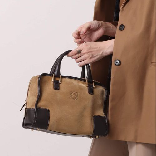 LOEWE ロエベ　ボストンバッグ レザー ベージュ ショルダー　ハンド　大きめ LOEWE ロエベ ボストンバッグ レザー ベージュ ショルダー ハンド 大きめ