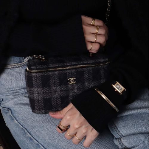 (シャネル)ノベルティ★バニティ型 ミニショルダーバッグ★即発★箱付 CHANEL/シャネル】ミニバニティショルダーバッグ（ショルダーバッグ