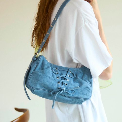 【フローレンス】刺繍デニムバック　No.628　&　ショルダーベルト フローレンス様専用】刺繍デニムバック No.628 & ショルダーベルト