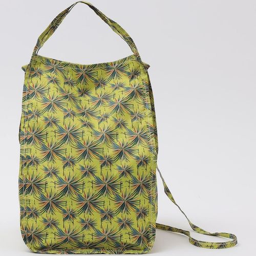 KARRI: TAREBAG M｜ SHIPS 公式サイト