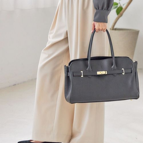 SHIPS別注】MILOS: 金具付き ベルト トート M｜ SHIPS 公式サイト