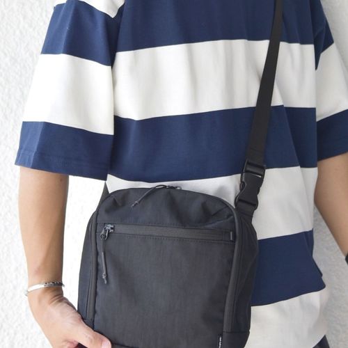 CHANNELSPORTS ショルダーバッグ SHIPS any: ナイロン スクエア ミニ ショルダーバッグ◇｜ SHIPS 公式