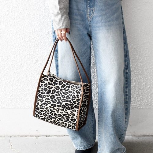 レオパードトートバッグ SHIPS any: レオパード ゼブラ スクエア トート バッグ｜ SHIPS 公式サイト