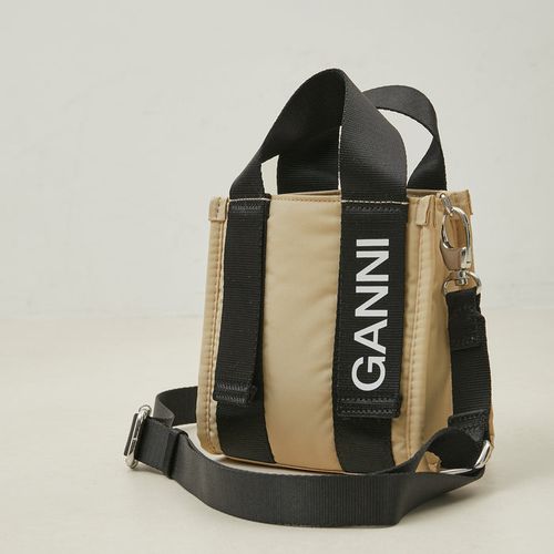 ADAM ET ROPÉ FEMME(アダム エ ロペ ファム) / 【GANNI for ADAM ET ROPE'】Recycled tech  Mini Tote (バッグ / トートバッグ) 通販｜J'aDoRe JUN ONLINE