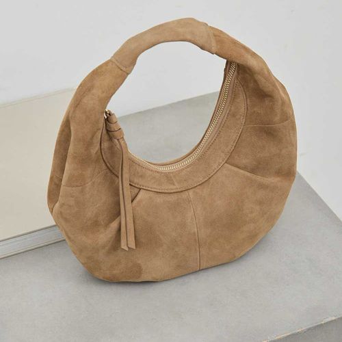 新品タグ付 2.718 GALLARDAGALANTE ラウンドミニバッグ 革 新品タグ付 2.718 GALLARDAGALANTE ラウンドミニバッグ 革