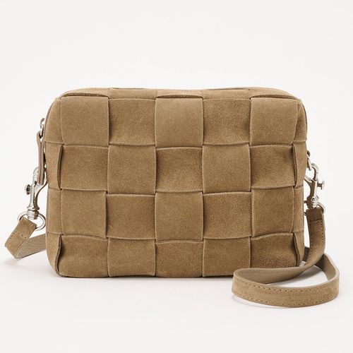 IACUCCI(イアクッチ)｜ベルタ S SUEDE/CERVO/サンドベージュ の通販