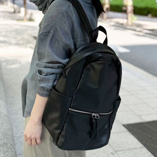 まっちゃん　ビアズリー　黒 リュック・バックパック BEZ1052212A0002_1.jpg