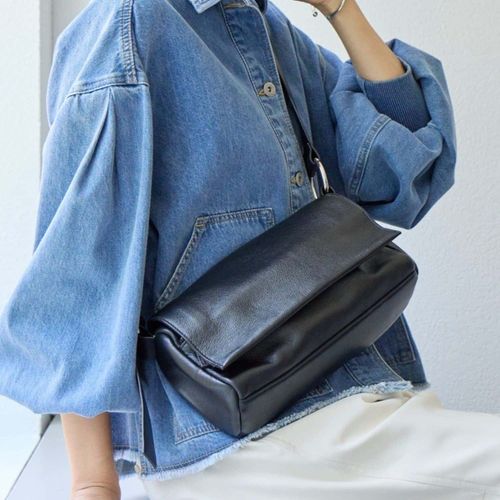 レザーボディバッグ | BEARDSLEY(ビアズリー)レディース | PAL CLOSET