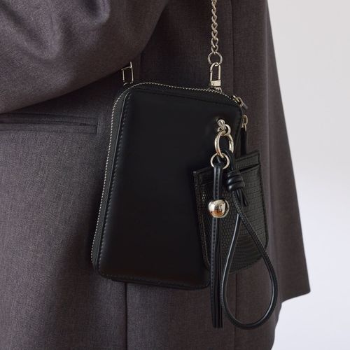 PAPILLONNER/パピヨネ】チャーム付きショルダーミニバッグ | COLLAGE