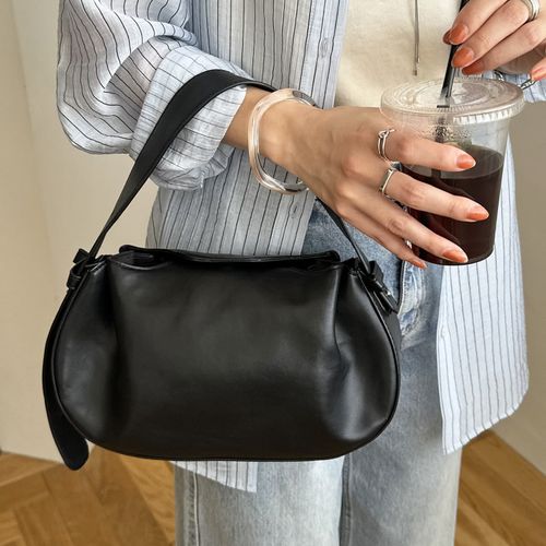 【専用】少し大きめタック入りバッグ ショルダーバッグ バッグ tack desigh leather shoulder bag／2WAY