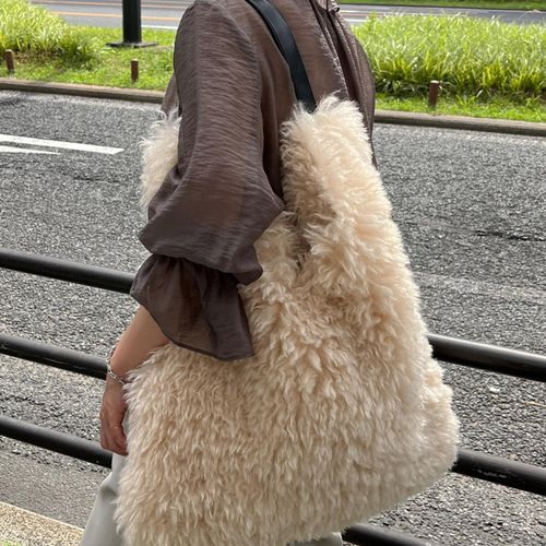 新品未使用【DOUDOU(ドゥドゥ)】ファーポンチョコート 未使用タグ付き☆ドゥドゥのファーポンチョコート