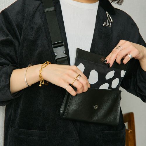 新品未使用　イアパピヨネ　uchida企画　ミニワイドテープショルダーバッグ イアパピヨネ☆完売☆ミニワイドテープショルダーバッグ☆uchida