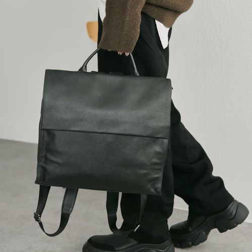 本革/A4サイズ対応》レザーフラップリュック | ear PAPILLONNER(イア