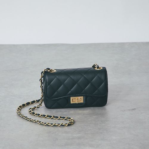 オウレンティ】キルティングショルダーバッグ | La boutique