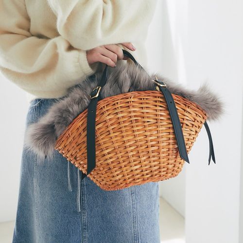 美品✨ATAO カゴバッグ ファー 2way ロゴプレート グレー 楽天市場】ATAO（バッグ｜バッグ・小物・ブランド雑貨）の通販