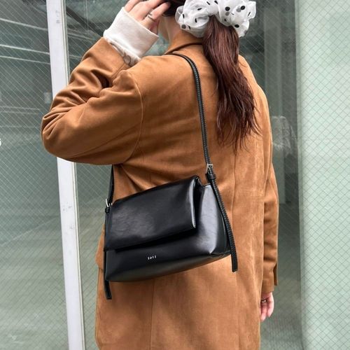 【極美品/伊製】GIANFRANCO LOTTI バニティバッグ フラップロック 楽天市場】GIANFRANCO LOTTI（レディースバッグ｜バッグ