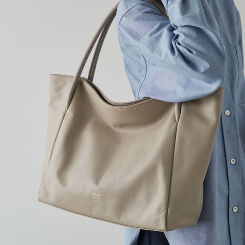 ラシット トートバッグ　オールレザー　モノグラム　レッド　ロゴ型押し　A4 ラシット トートバッグ オールレザー モノグラム レッド ロゴ型