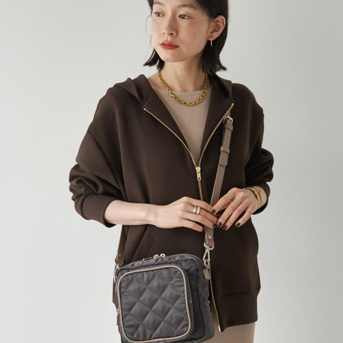 新品　russet ラシット キルティング　ショルダーバッグ　レッド 送料込 高級 新品 【ラシット/russet】リバーシブルショルダー