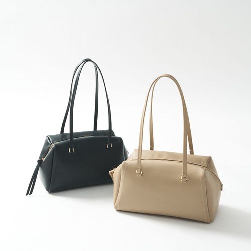プッシュ金具2WAYハンドルバッグ un dix cors ハンドバッグ グレー プッシュ金具2WAYハンドルバッグ un dix cors ハンドバッグ