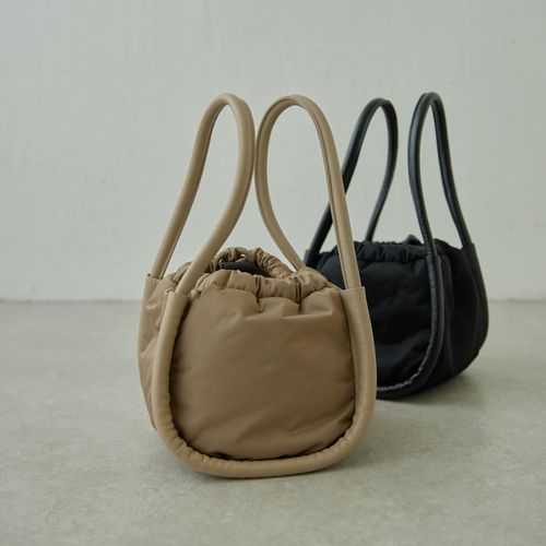 M*N様 Chloé ホワイト ドローストリング ハンドバッグ Chloe 未使用品△Chloe クロエ CHC22US479G07247 KAYAN ドロー