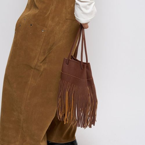 ★本革★ブラウンフリンジショルダーバッグ フリンジレザーショルダーバッグ | WHO'S WHO gallery(フーズフー