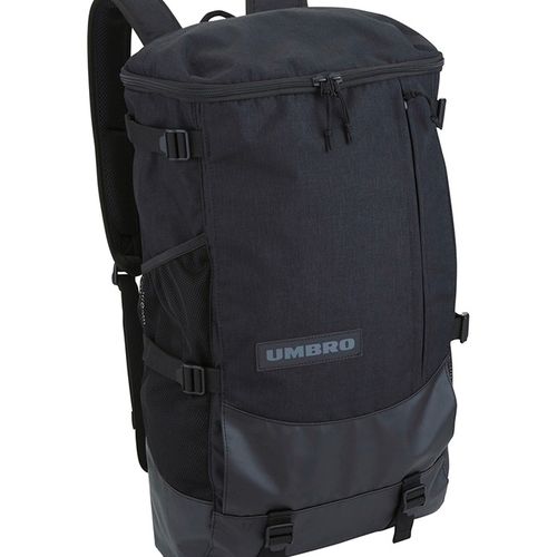 umbro バックパックM｜約37L｜はっ水・消臭・再帰反射 （グレー