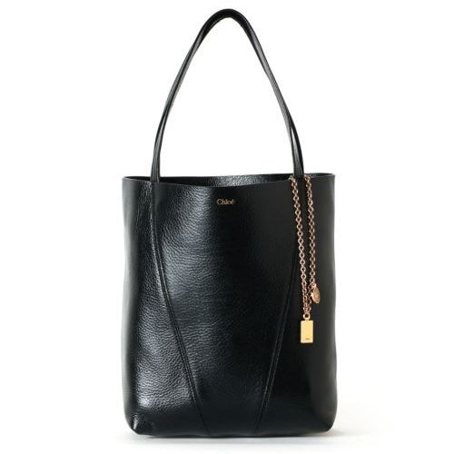 【Chloe】グレインレザー製Chloe Spinトートバッグ Chloé Spin Tote Bag In Grained Leather in Clay brown | Chloé US