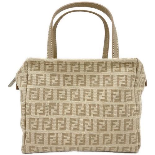 FENDI ファートートバッグ ホワイト/ベージュ FENDI ファートートバッグ ホワイト/ベージュ（FENDI
