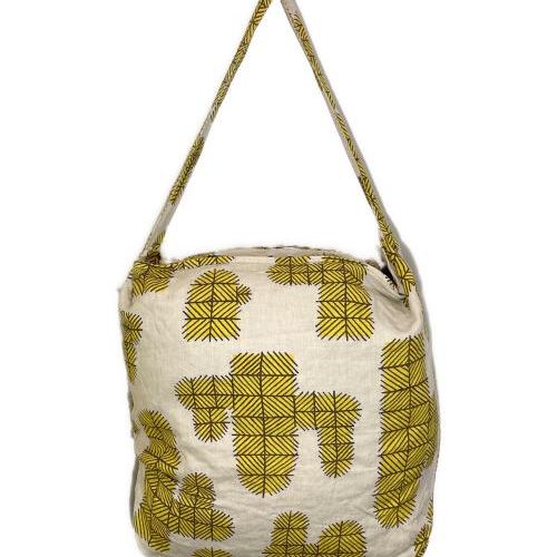 ミナペルホネン Lulu beigeショルダーバッグMB508-301 ミナペルホネン Lulu beigeショルダーバッグMB508-301 ミナペルホネン