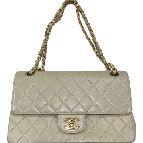 CHANEL　シャネル　マトラッセ　フリンジ　ショルダーバック　ベージュ シャネル(CHANEL)シャネル マトラッセフリンジチェーン